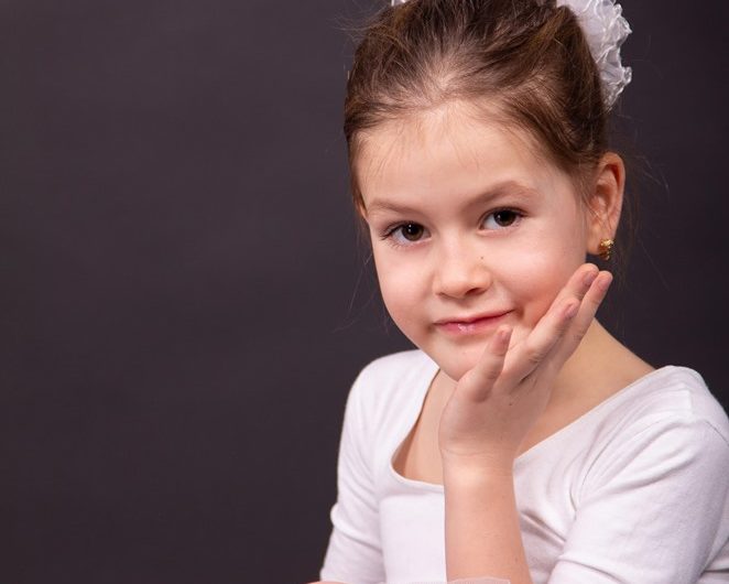 Alexandra Maria Berindei, 9 ans déjà  son premier clip